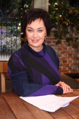 Лариса Гузеева