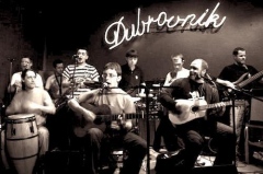 Tres Muchachos  Companeros