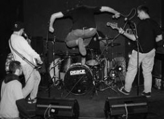 Nosebleed / Sike / Band&auml;rl&oslash;g