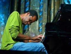 Matthew Shipp