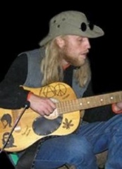 16/04 - Территория Отчуждения -Большой сольный концерт в клубе в DA:DА