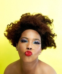 MACY GRAY